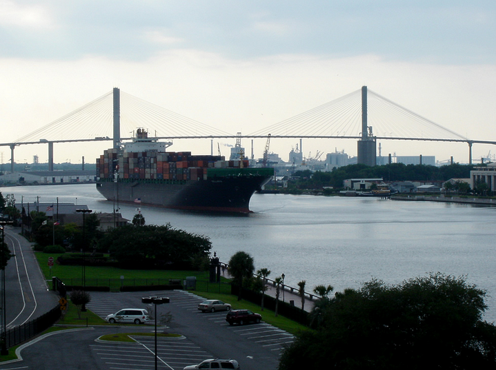 transporte fluvial