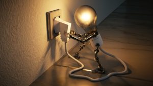 Opiniones de expertos sobre el ahorro de luz con las nuevas tarifas